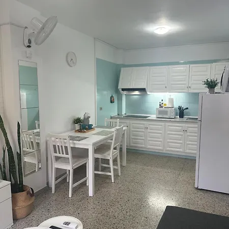 Vv_cmbajamar Apartment *